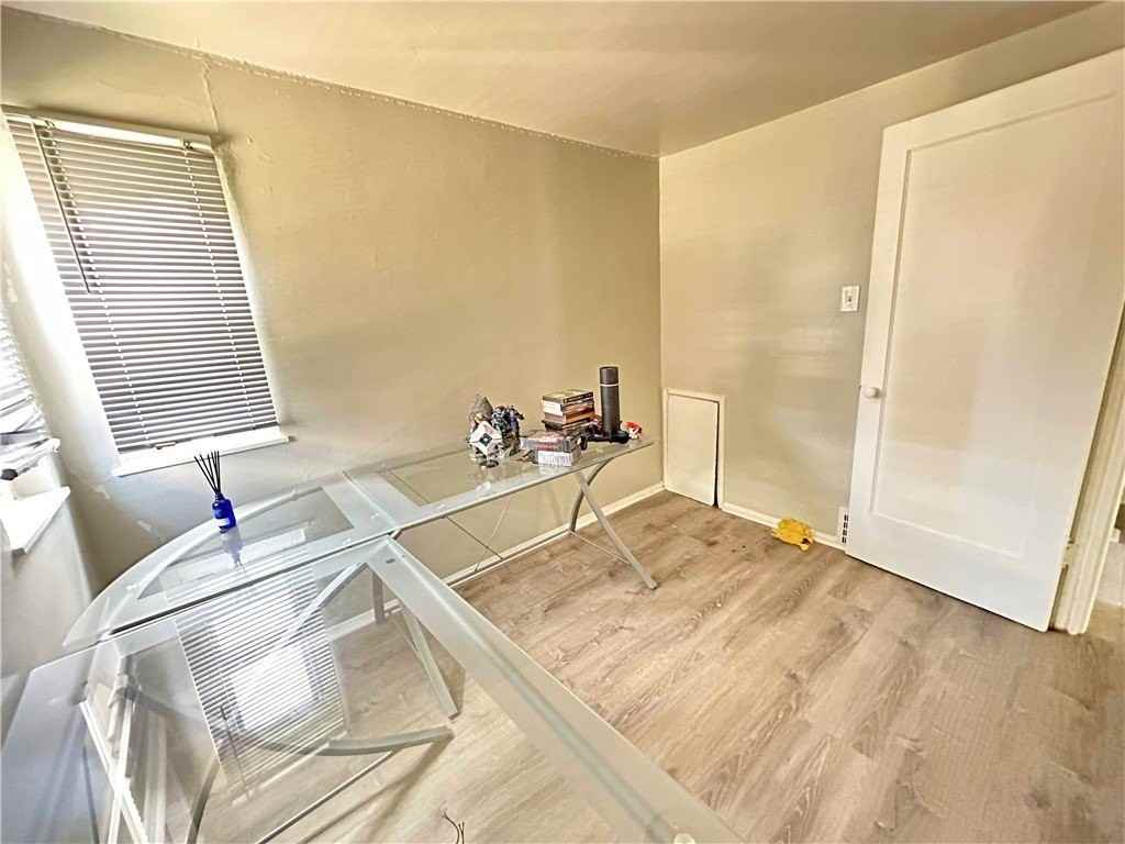 6800 Grand Ave #9 - Photo 5 of 6