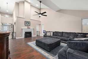 featured image of 1917 Endeavor Ct