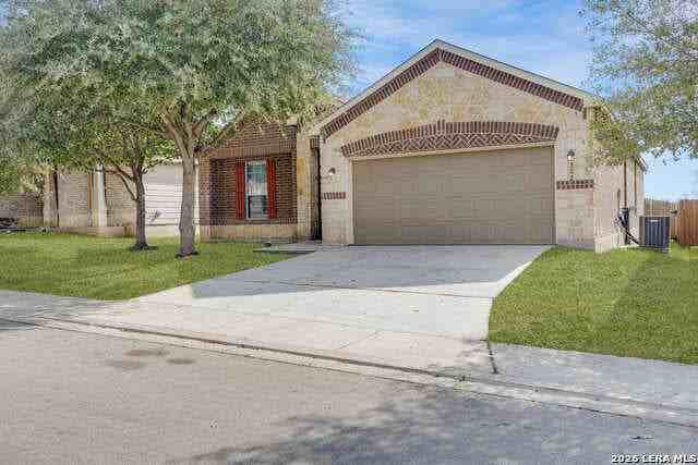 322 Walnut Crst - Photo 2 of 33