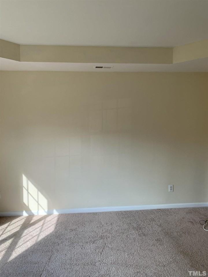 4180 Dalcross Rd - Photo 5 of 9
