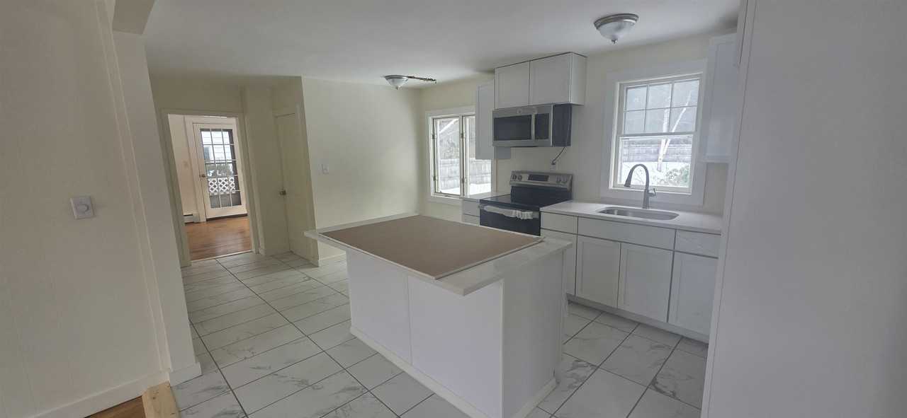 40 Goyette Ave - Photo 3 of 12