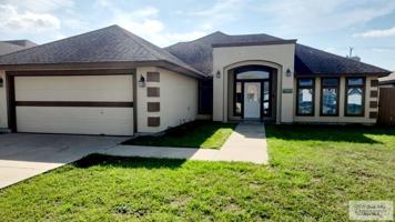 featured image of 7554 Cedar Ave