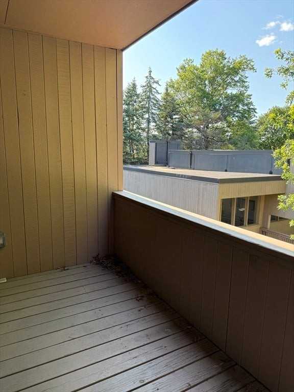 70 Shrewsbury Green Dr - Photo 5 of 17