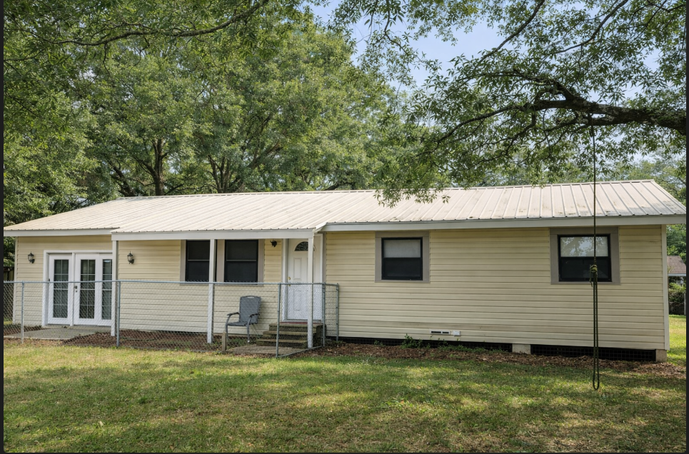 6600 Springwater St #1 - Photo 2 of 2