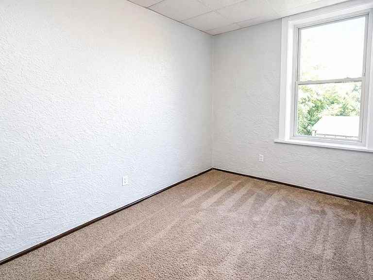 330 MELWOOD AVENUEAPT 4B #330-4B - Photo 5 of 8