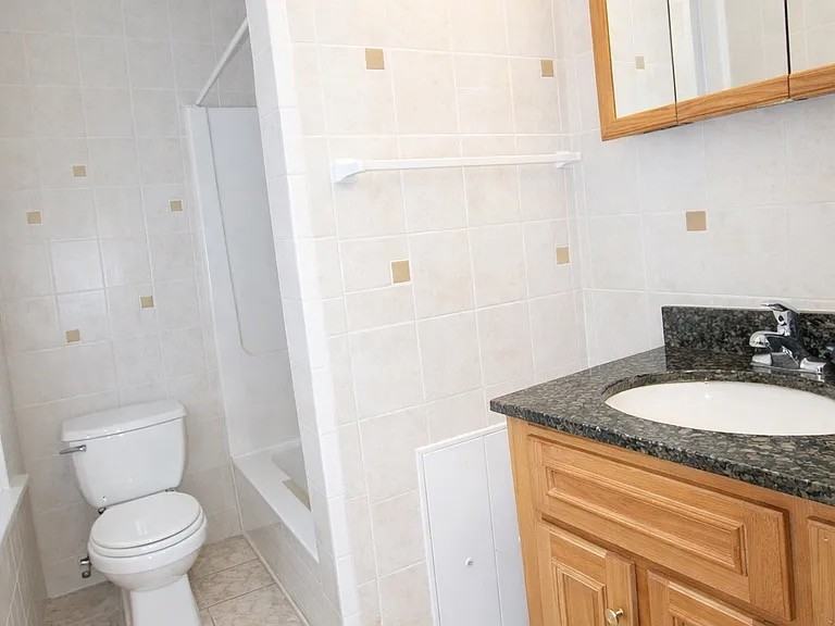 330 MELWOOD AVENUEAPT 4B #330-4B - Photo 6 of 8