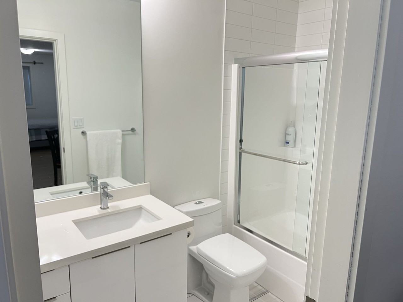 13250 16 Avenue - Photo 6 of 8