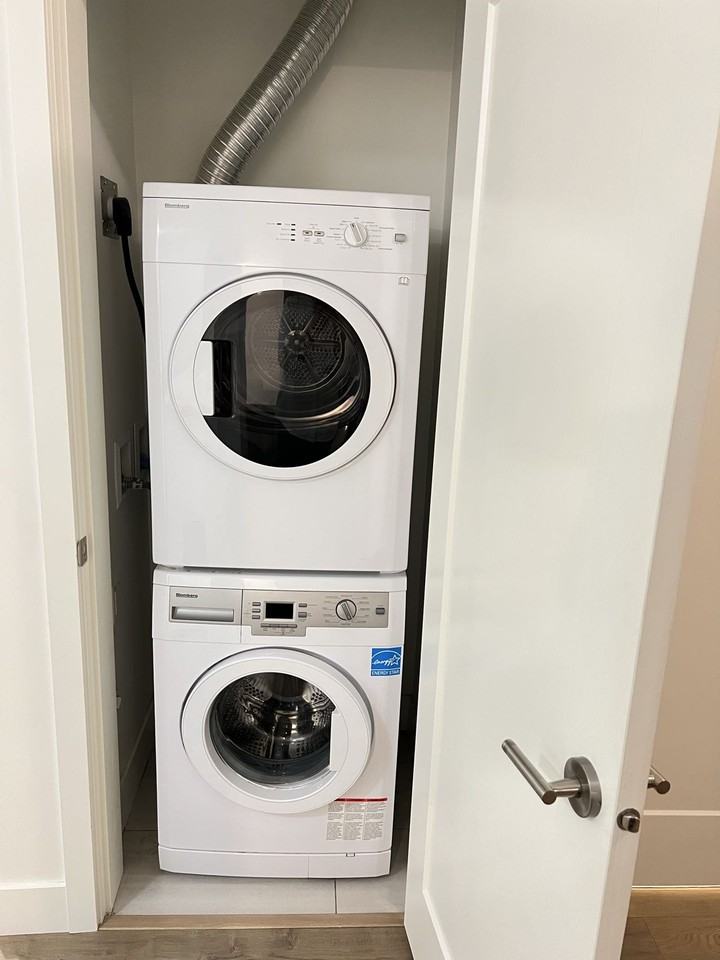 13250 16 Avenue - Photo 7 of 8