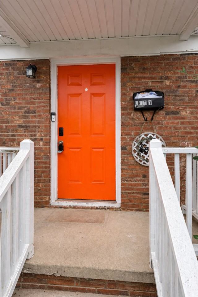 316 Skyland Ave #1 - Photo 3 of 23