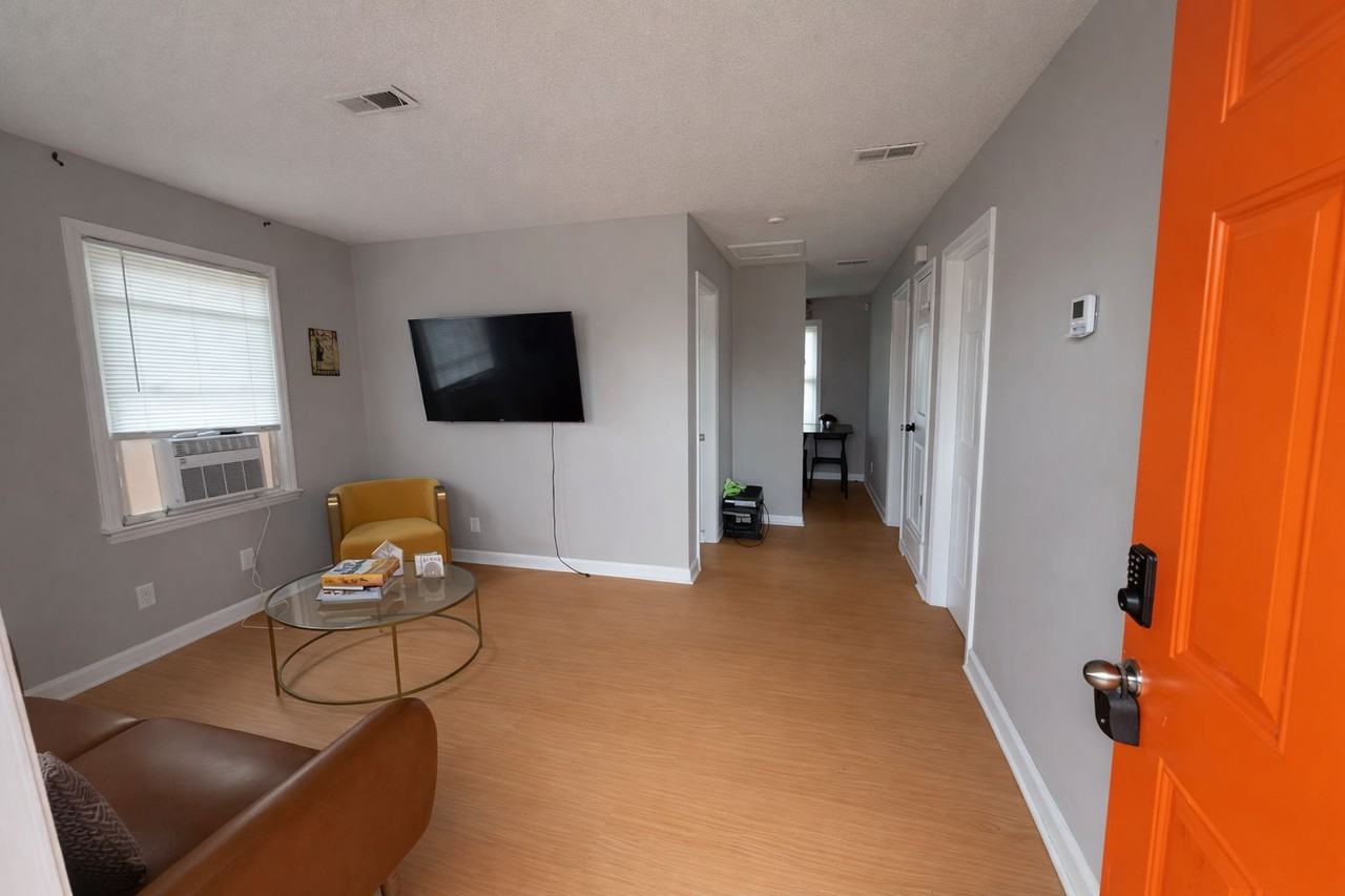 316 Skyland Ave #1 - Photo 4 of 23