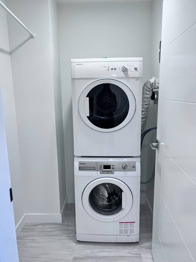 4963 Cambie Street #212 - Photo 3 of 10