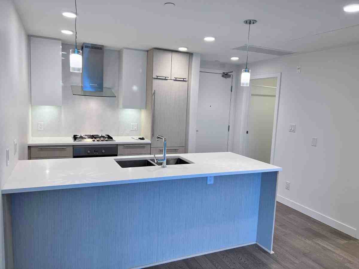 4963 Cambie Street #212 - Photo 6 of 10