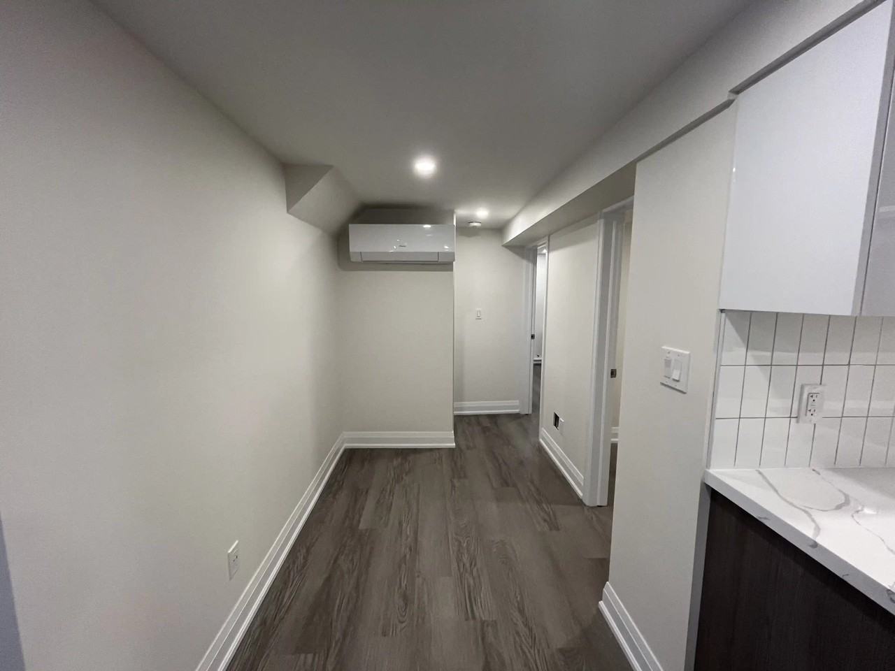 44 Lester Avenue #B - Photo 4 of 13