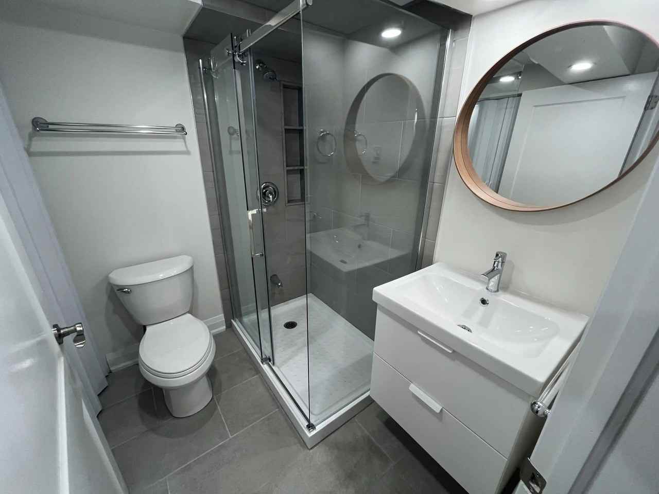 44 Lester Avenue #B - Photo 5 of 13