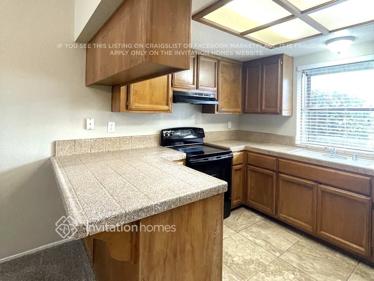 135 Saginaw Cir - Photo 6 of 16