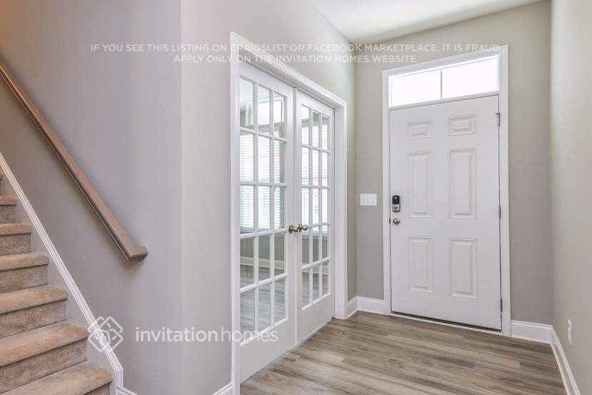 41 Needham Ln - Photo 2 of 21