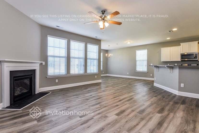 41 Needham Ln - Photo 4 of 21