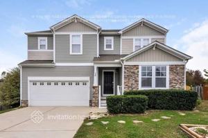 featured image of 12 Woodcreek Ln