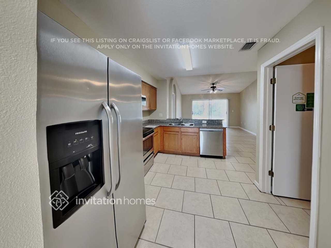 11721 Brenford Crest Dr - Photo 7 of 19