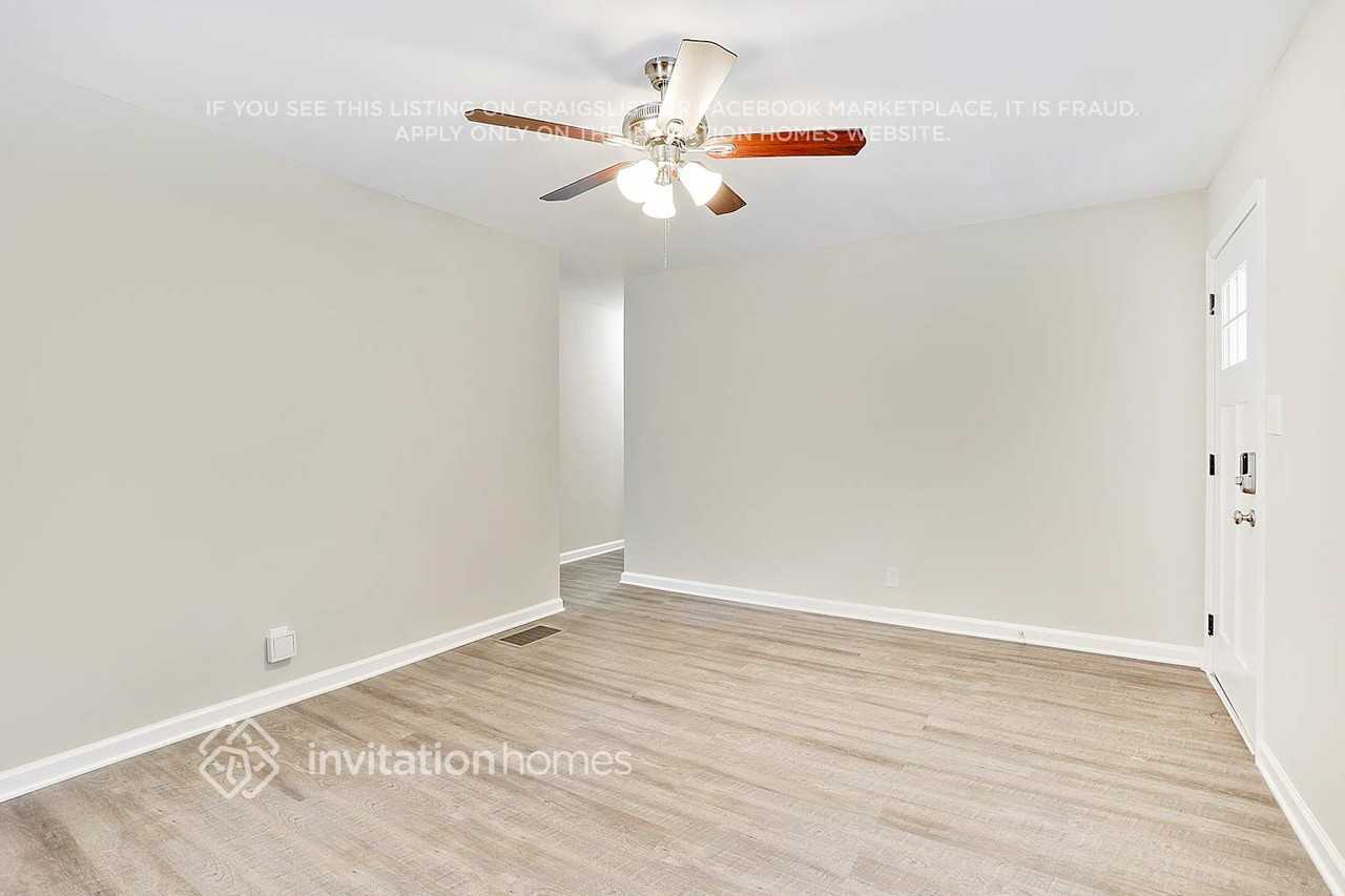 277 Rockin Hill Dr Sw - Photo 3 of 10