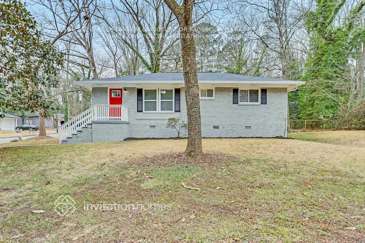 2701 Connally Dr Sw - Photo 2 of 23