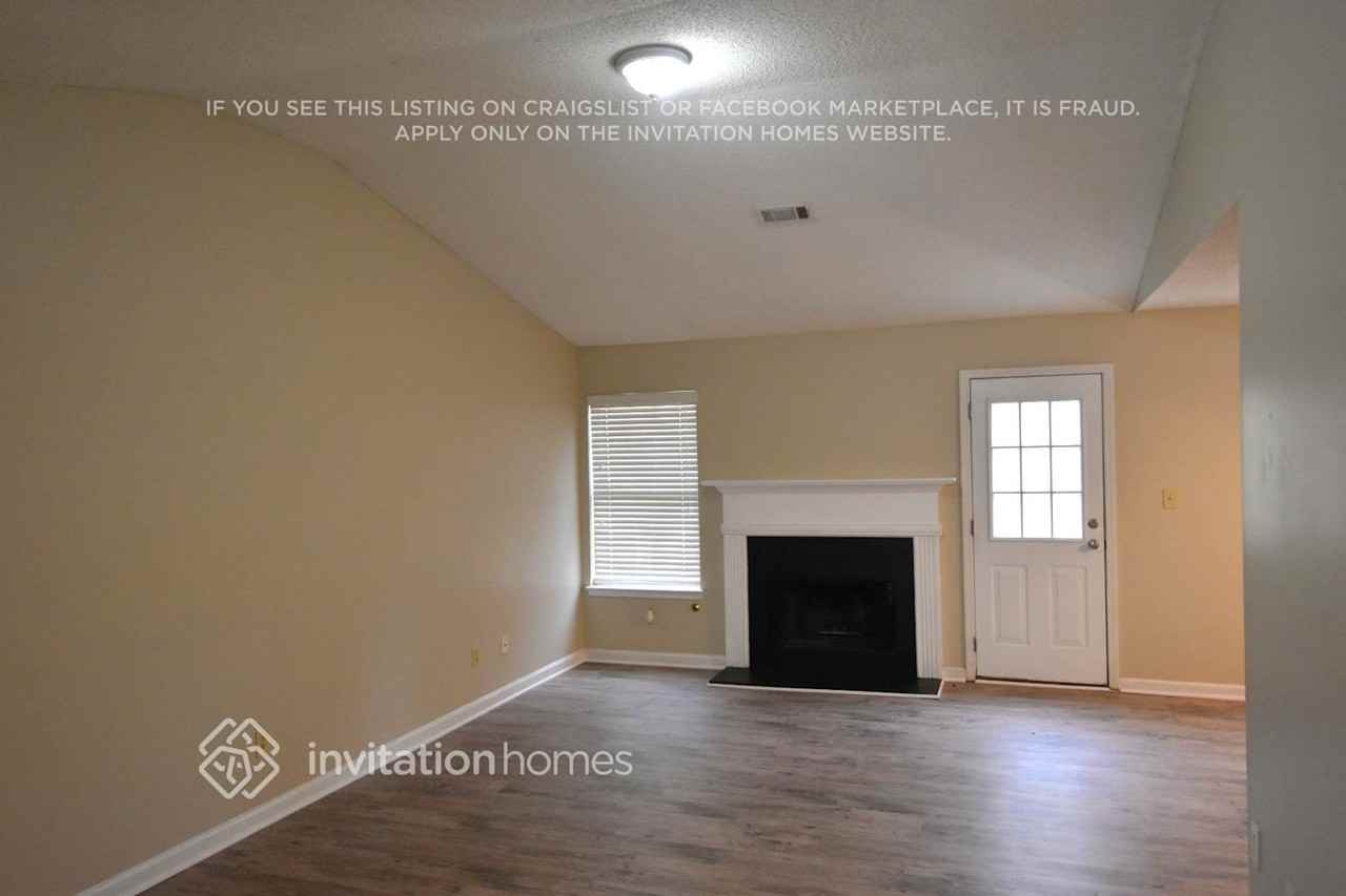 265 Village Dr - Photo 3 of 12