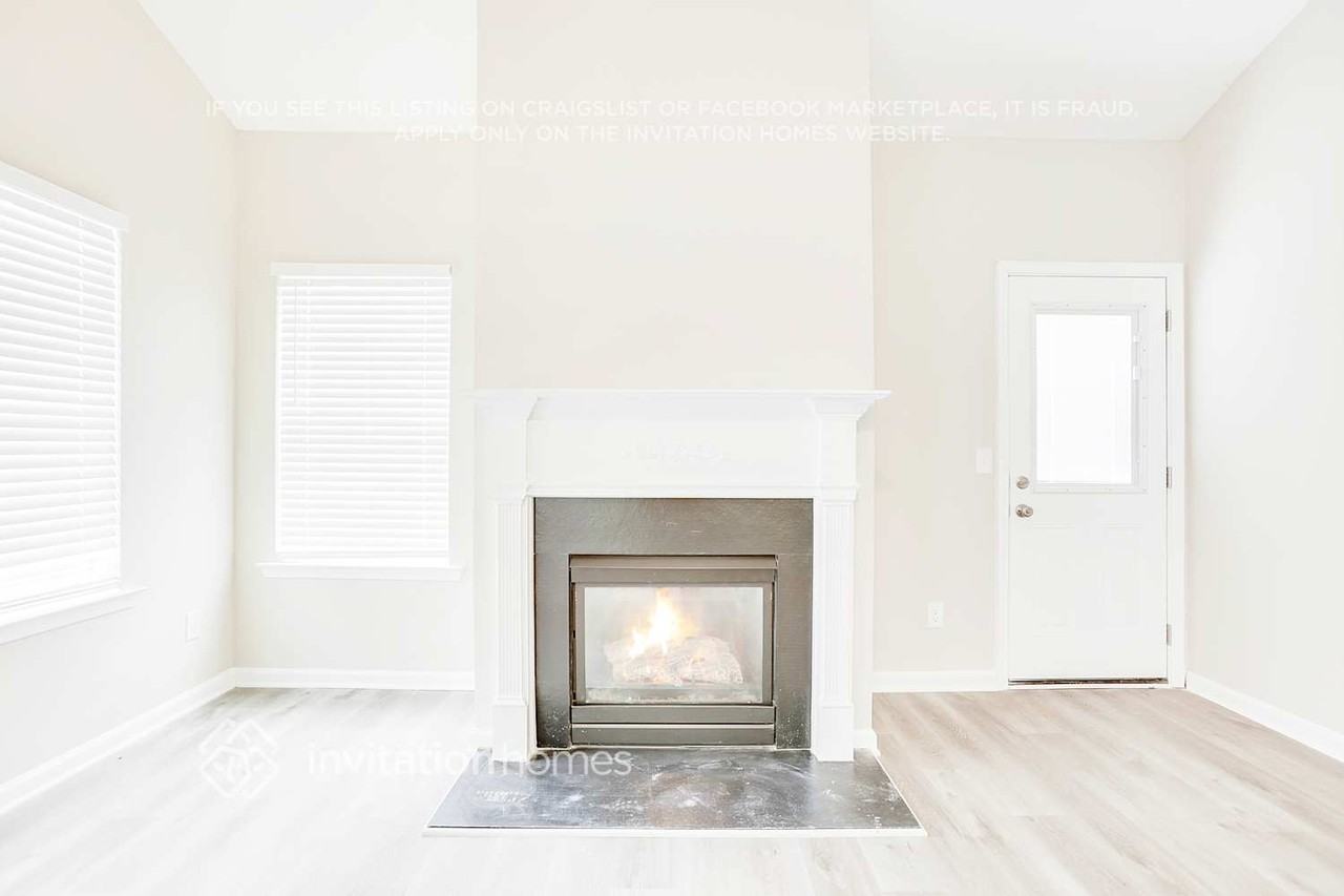 3232 Tallon Ln Sw - Photo 6 of 24