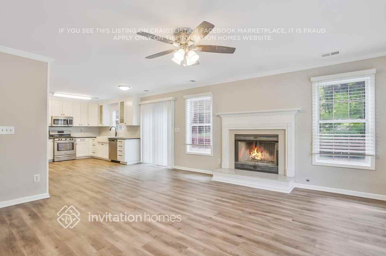 2645 Abbotts Glen Dr Nw - Photo 6 of 20