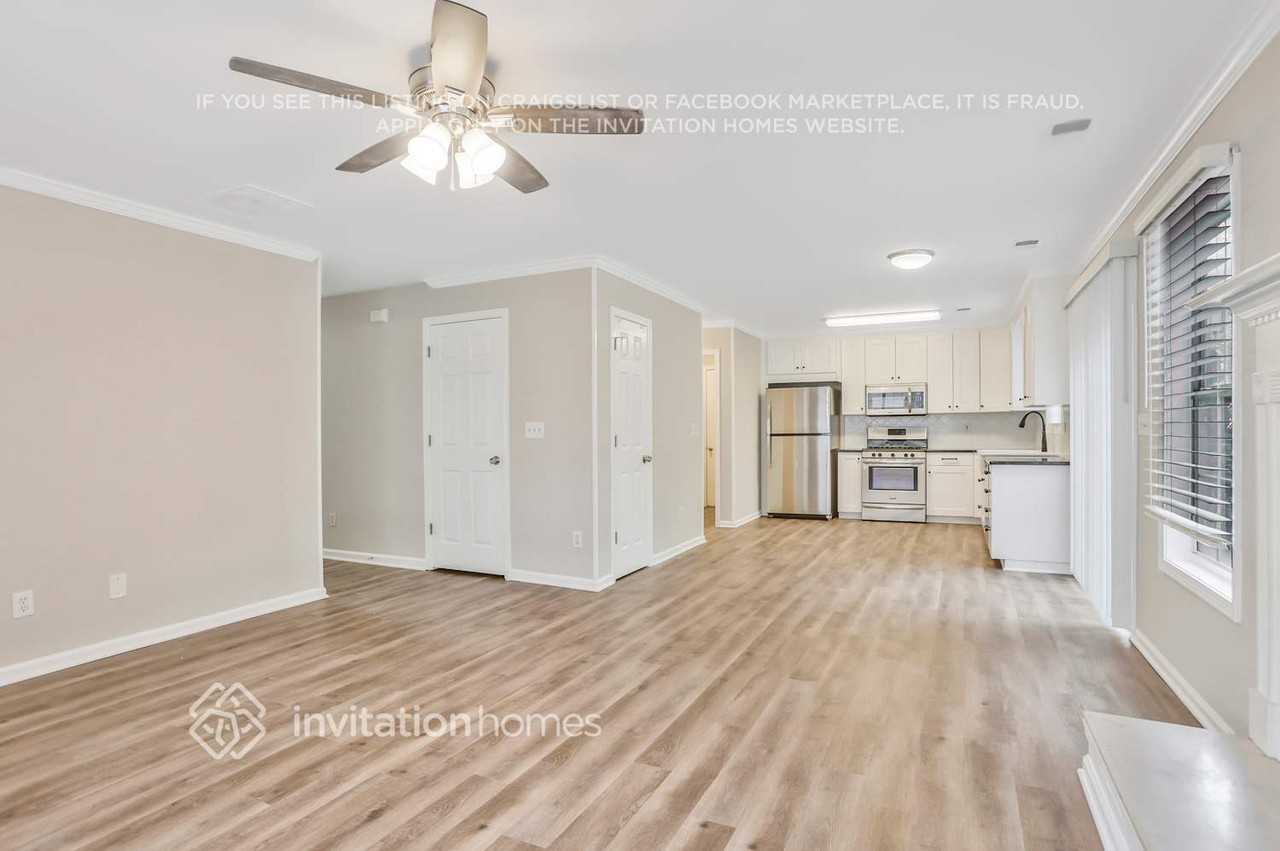 2645 Abbotts Glen Dr Nw - Photo 7 of 20