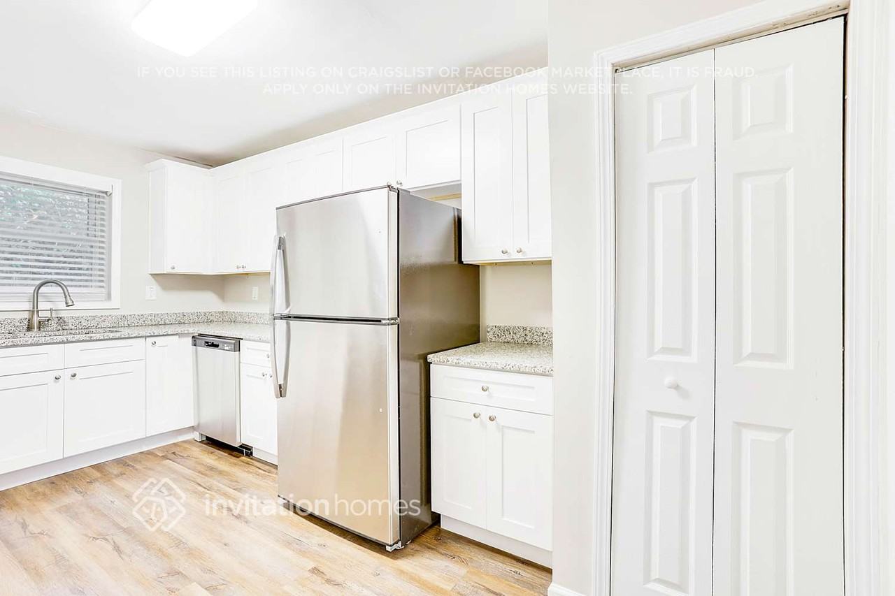 1964 Rosewood Rd - Photo 7 of 18