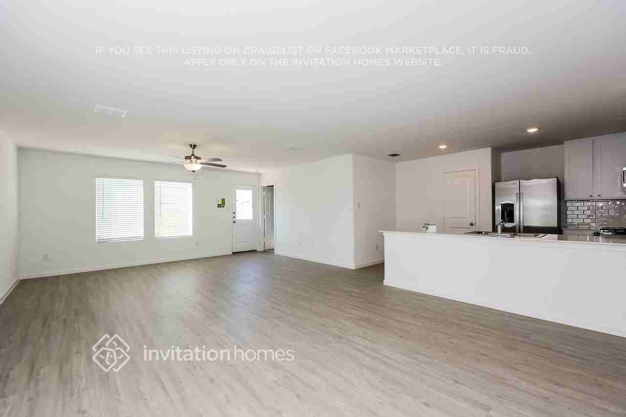 10313 Tullamore Ridge Rd - Photo 5 of 17