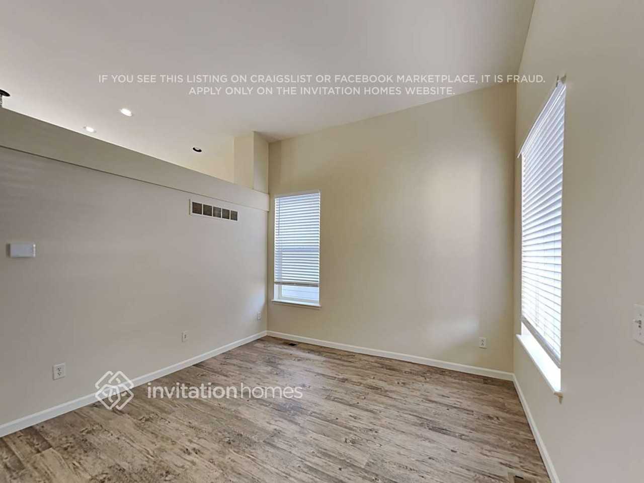 10620 Cherrybrook Cir - Photo 5 of 21