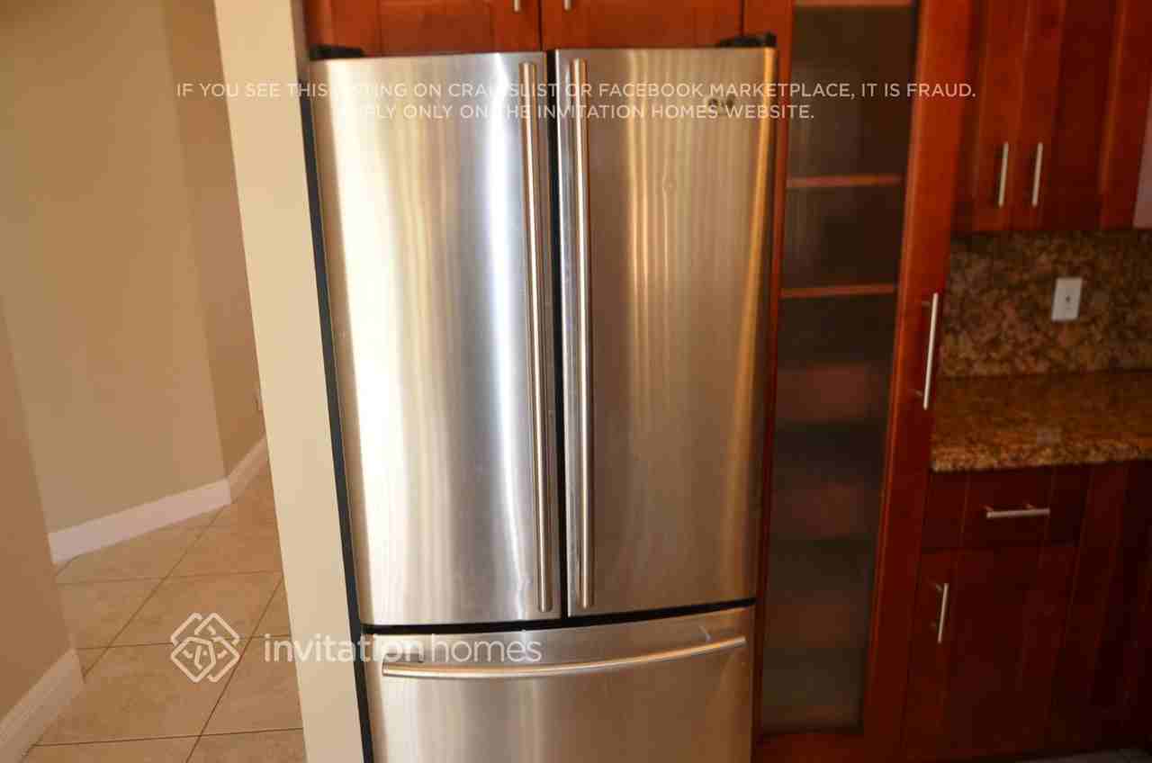 21529 Sw 88th Ave - Photo 5 of 12