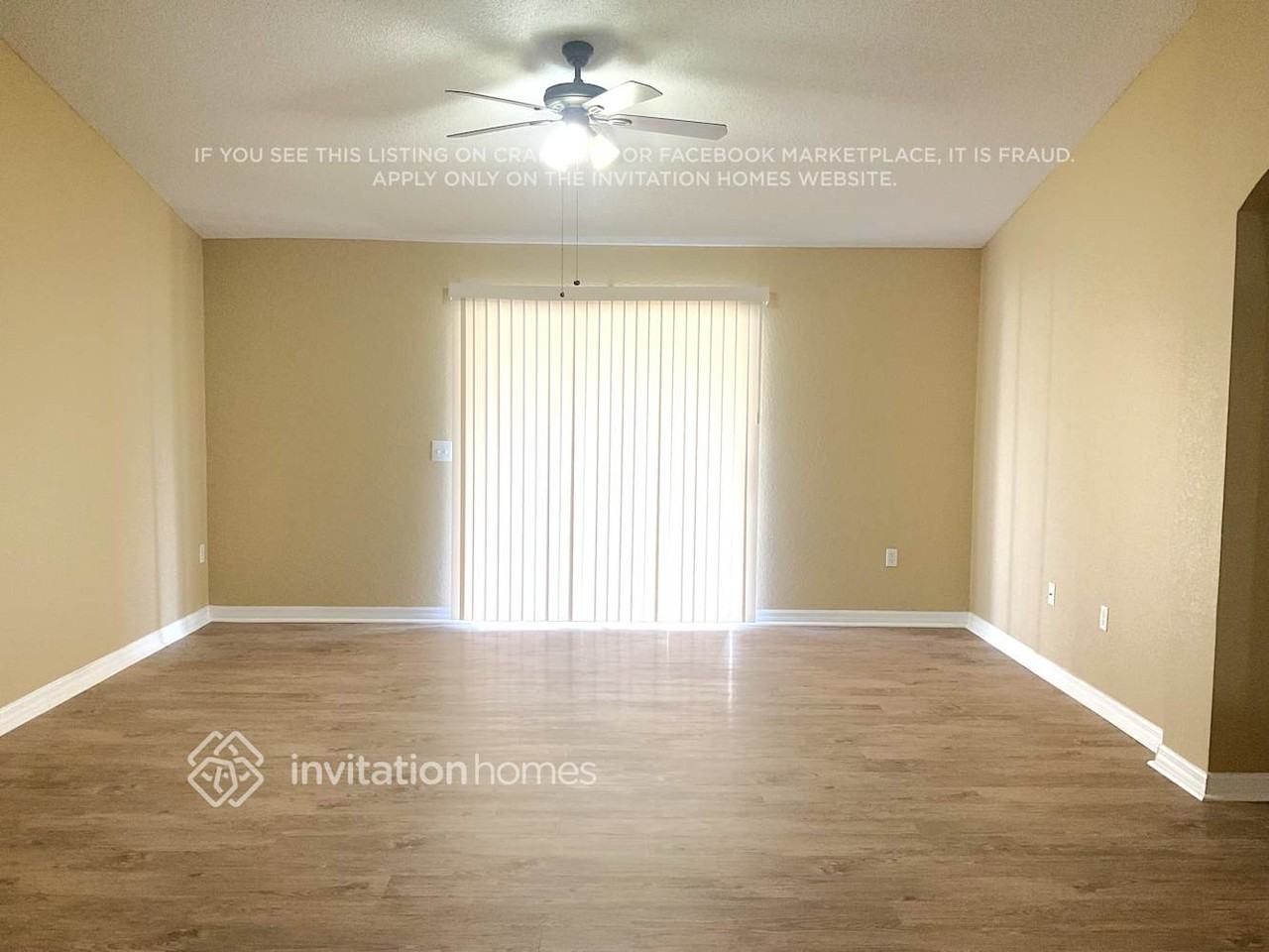 1660 Taylor Brooke Dr - Photo 2 of 13