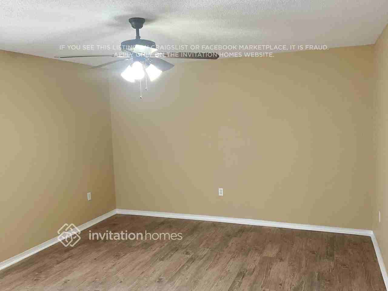 1660 Taylor Brooke Dr - Photo 7 of 13