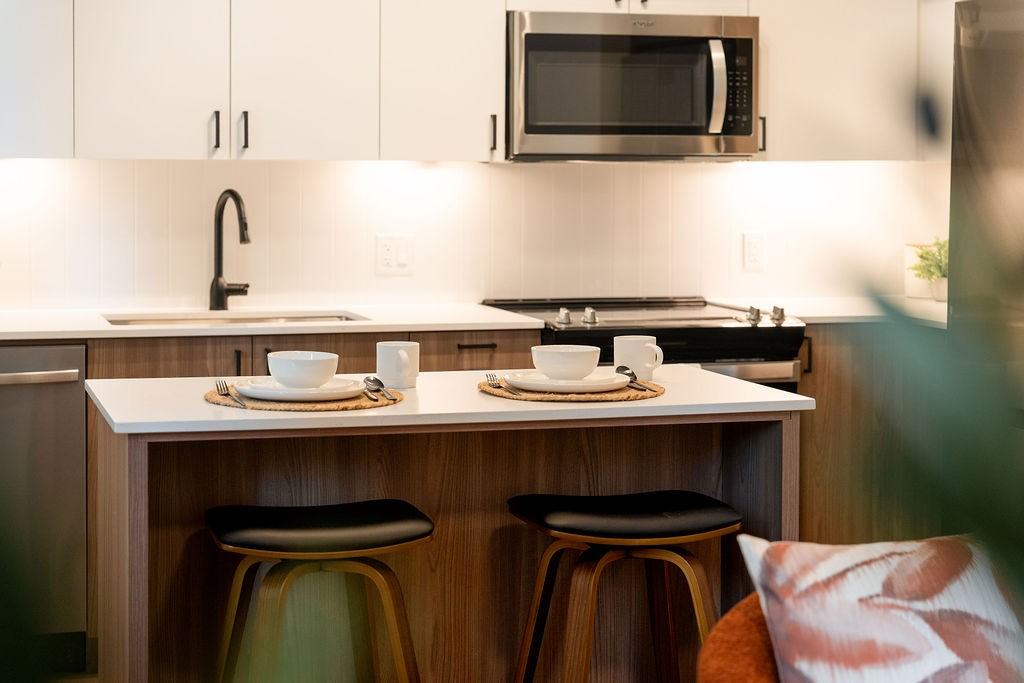 360 Laurier - Photo 4 of 28