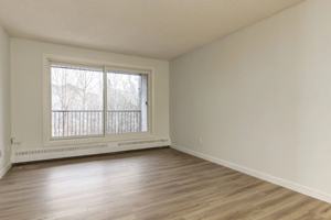 featured image of 35 Homestead Cres Nw