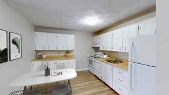 21 Connaught Avenue - Photo 1 of 1