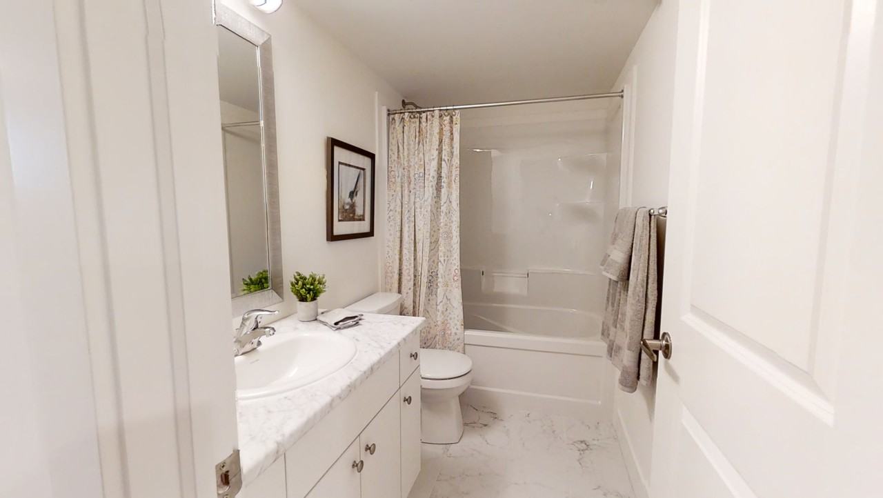 Shift Townhouse - Photo 6 of 37