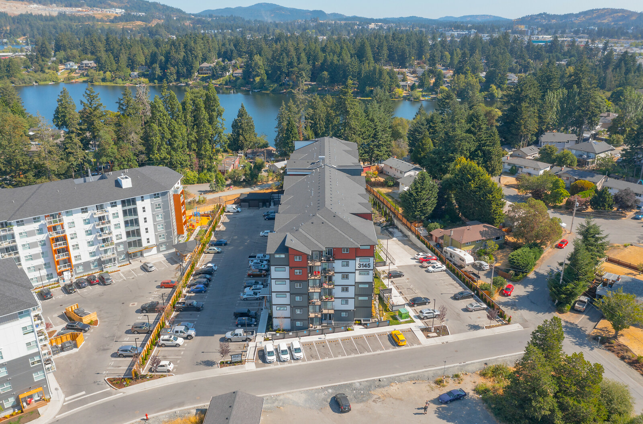 Glen Lake Apartments - Photo 3 of 6