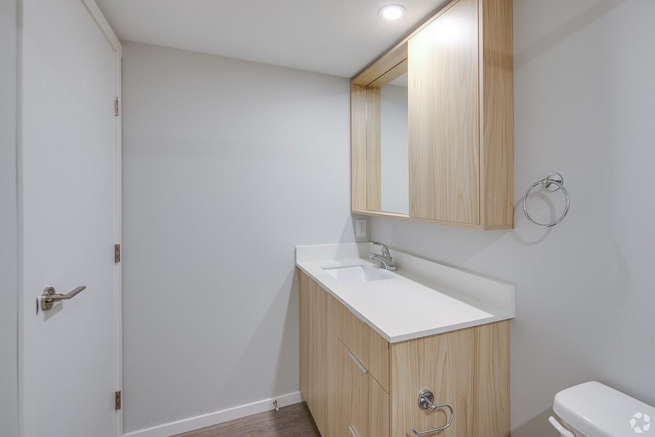 Drinkwater Place Apartments - Photo 4 of 50