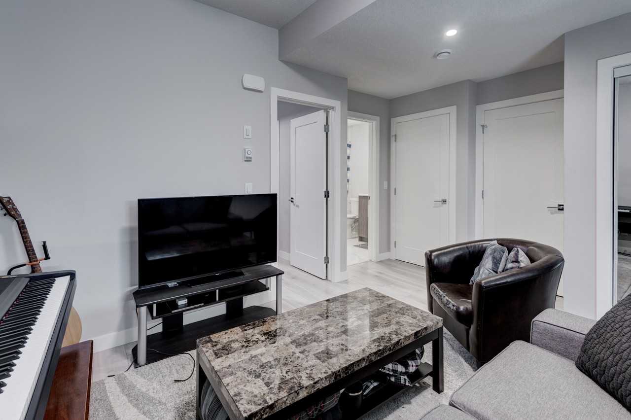 144-B Walcrest Blvd SE - Photo 6 of 12