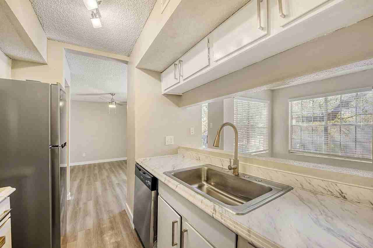 Rise Apollo Heights - Photo 4 of 50