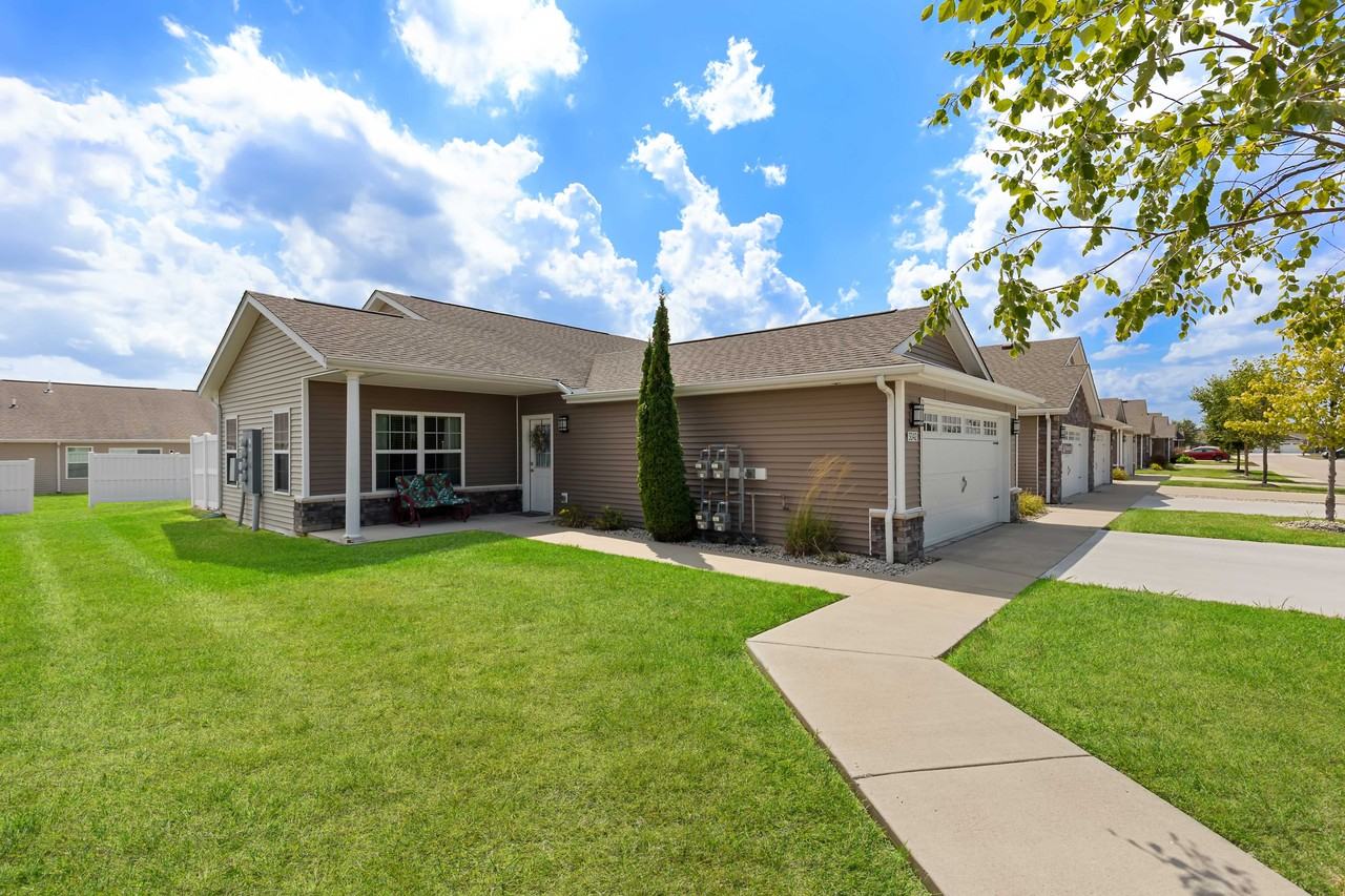 Redwood Tipp City - Photo 2 of 19