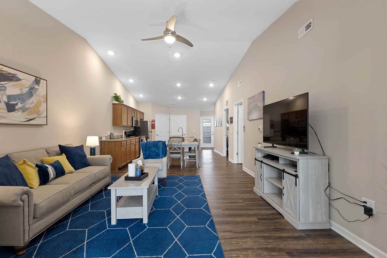 Redwood Tipp City - Photo 6 of 19