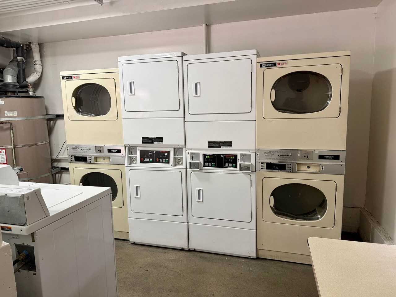 Gardena Royale Apartments - Photo 4 of 5