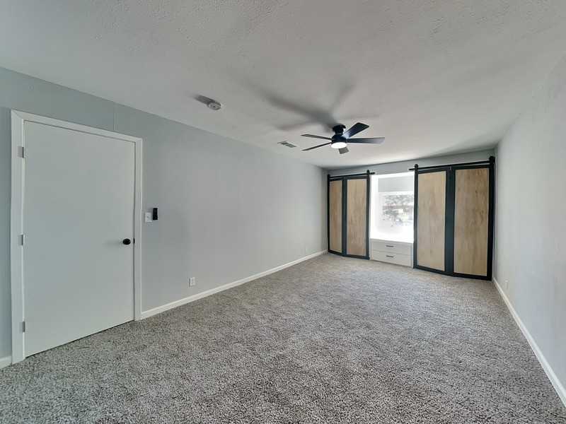 2111 Melissa St - Photo 6 of 16