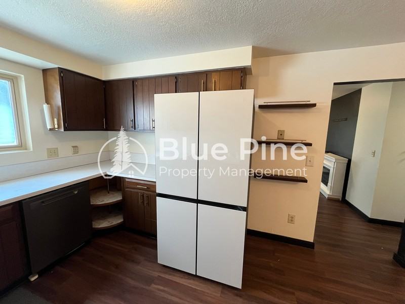 1656 S Fairway Dr - Photo 5 of 29