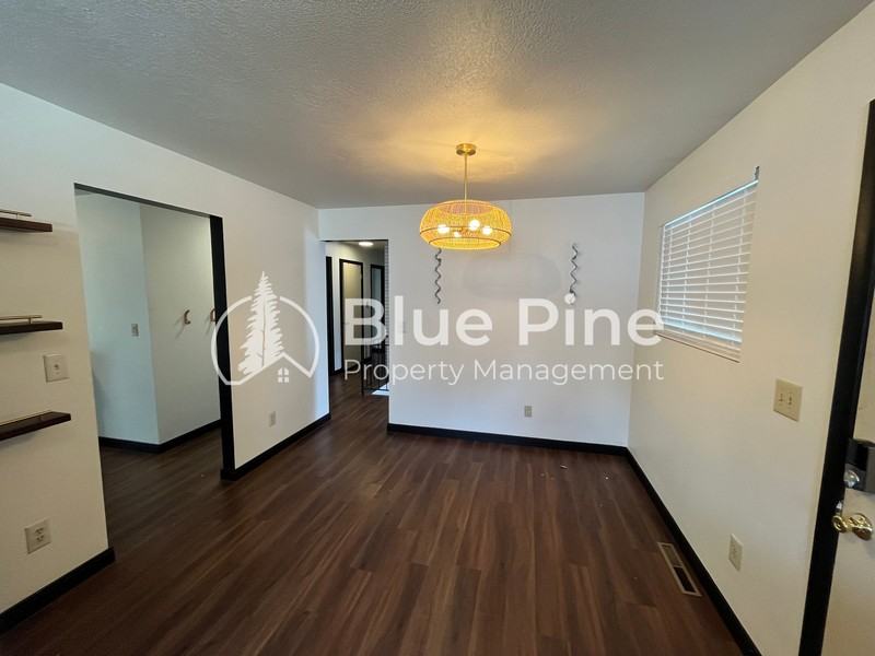 1656 S Fairway Dr - Photo 7 of 29