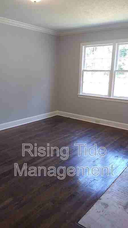 4404 Avenue M - Photo 2 of 16